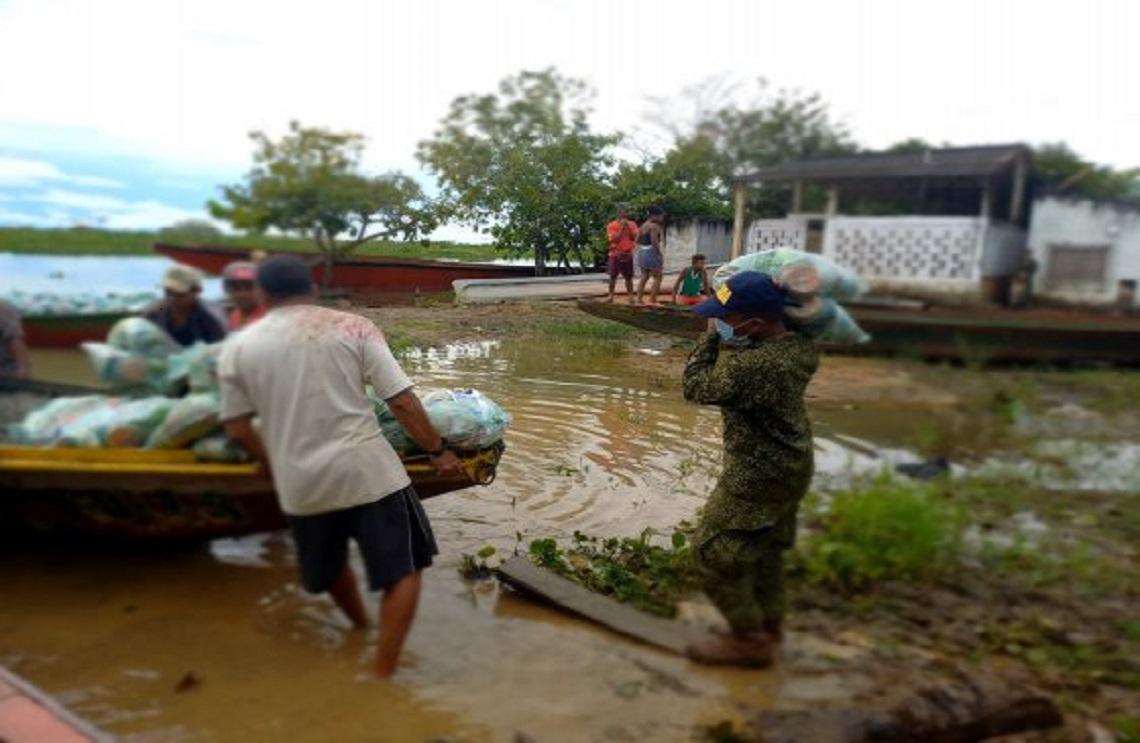 Armada de Colombia con sus capacidades logísticas y humanas apoya poblaciones afectadas por ola invernal