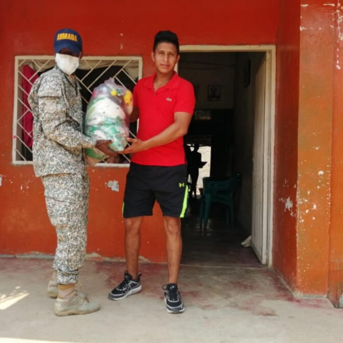 Armada de Colombia apoya asistencia humanitaria a más de 36.000 familias en Córdoba