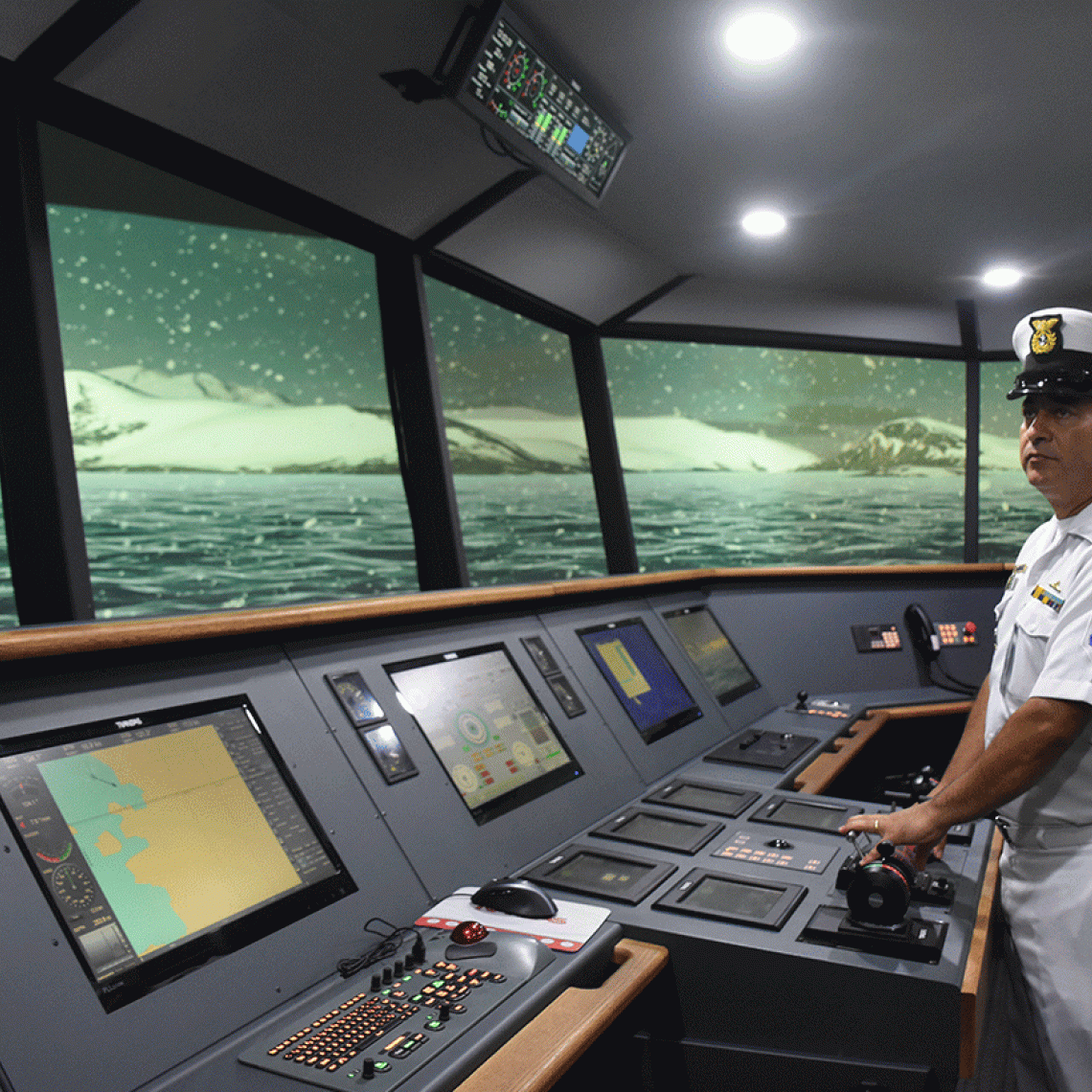 Navegar en la Antártida es posible gracias a la capacidad tecnológica de la Escuela Naval de Cadetes ‘Almirante Padilla’ (ENAP).