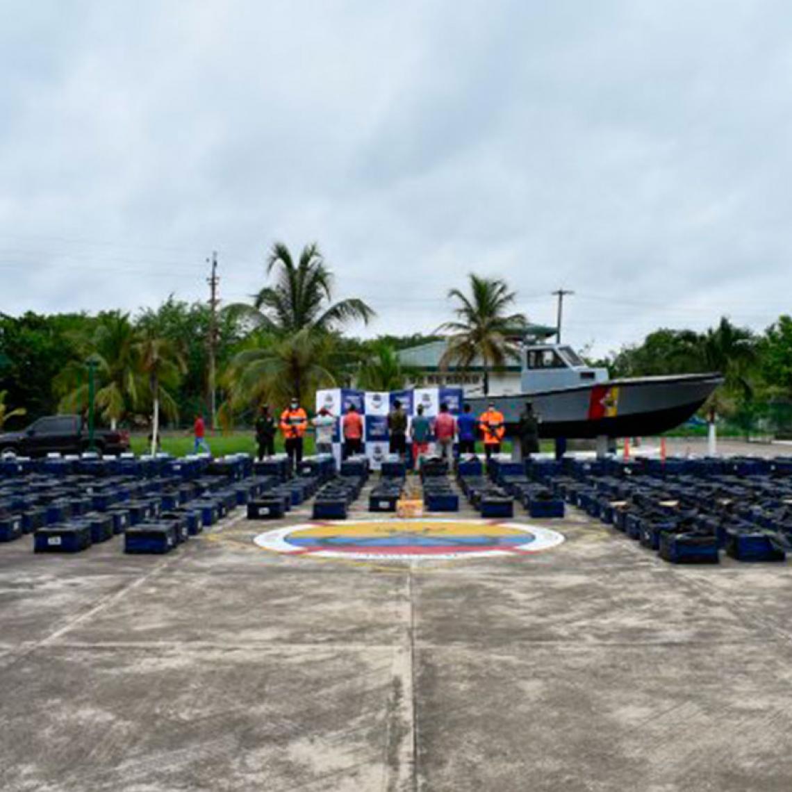 713 millones de pesos en mercancía de contrabando incautó la Armada de Colombia