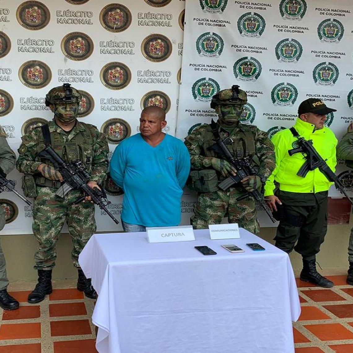 Capturado alias Político o Cuarenta, cabecilla del grupo armado organizado Los Caparros