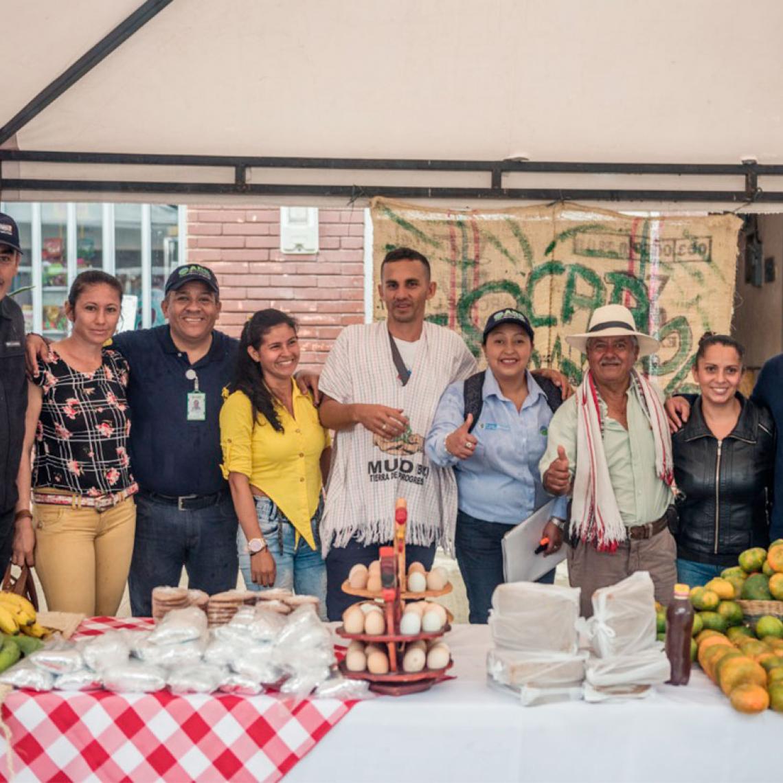 Habitantes de Otanche, Boyacá, son los protagonistas de un gran mercado campesino