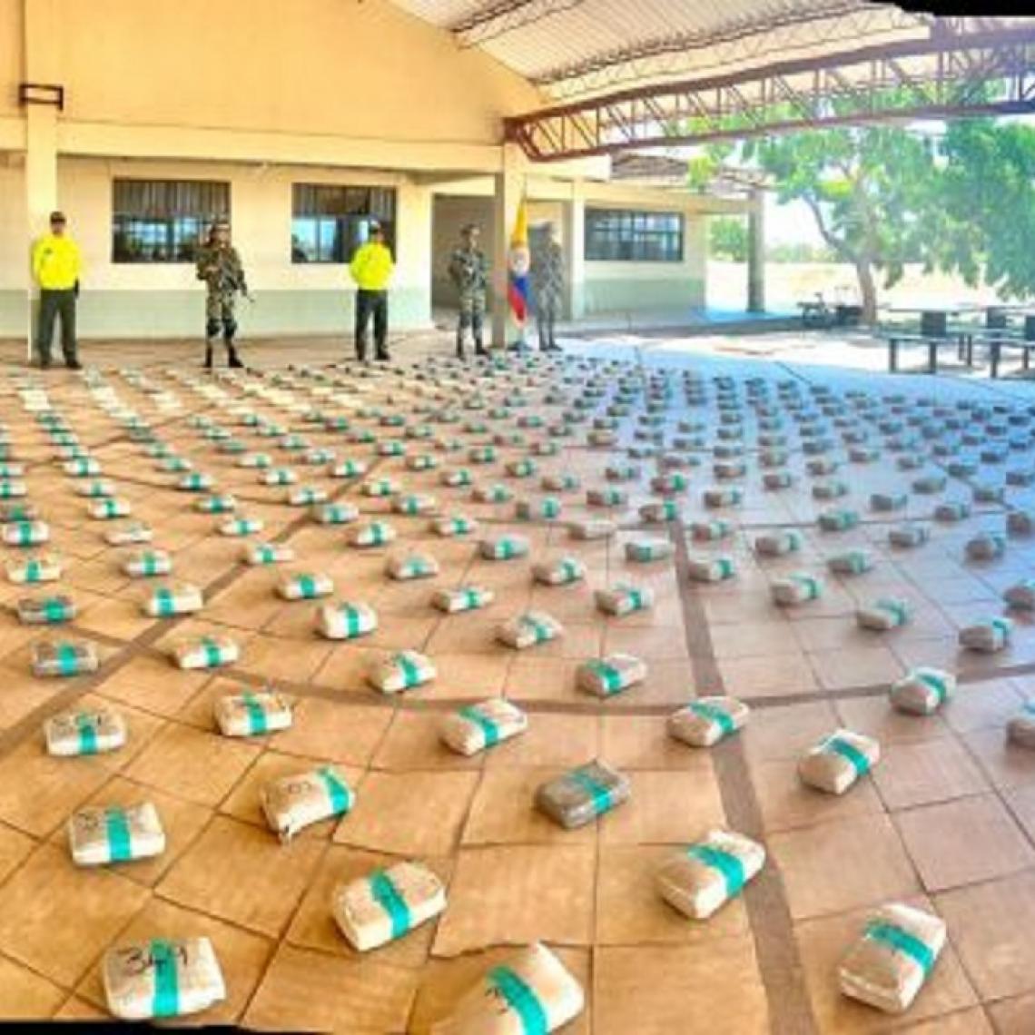 Ejército Nacional y Policía incautan cerca de 391 kilogramos de marihuana en Puerto Carreño, Vichada