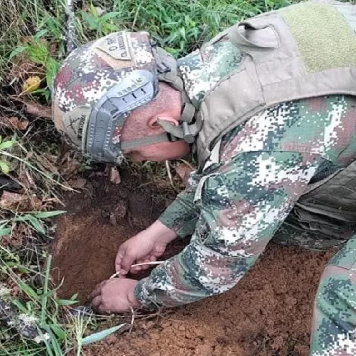 Encuentran granada de fusil por el Ejército Nacional en zona rural de Ibagué
