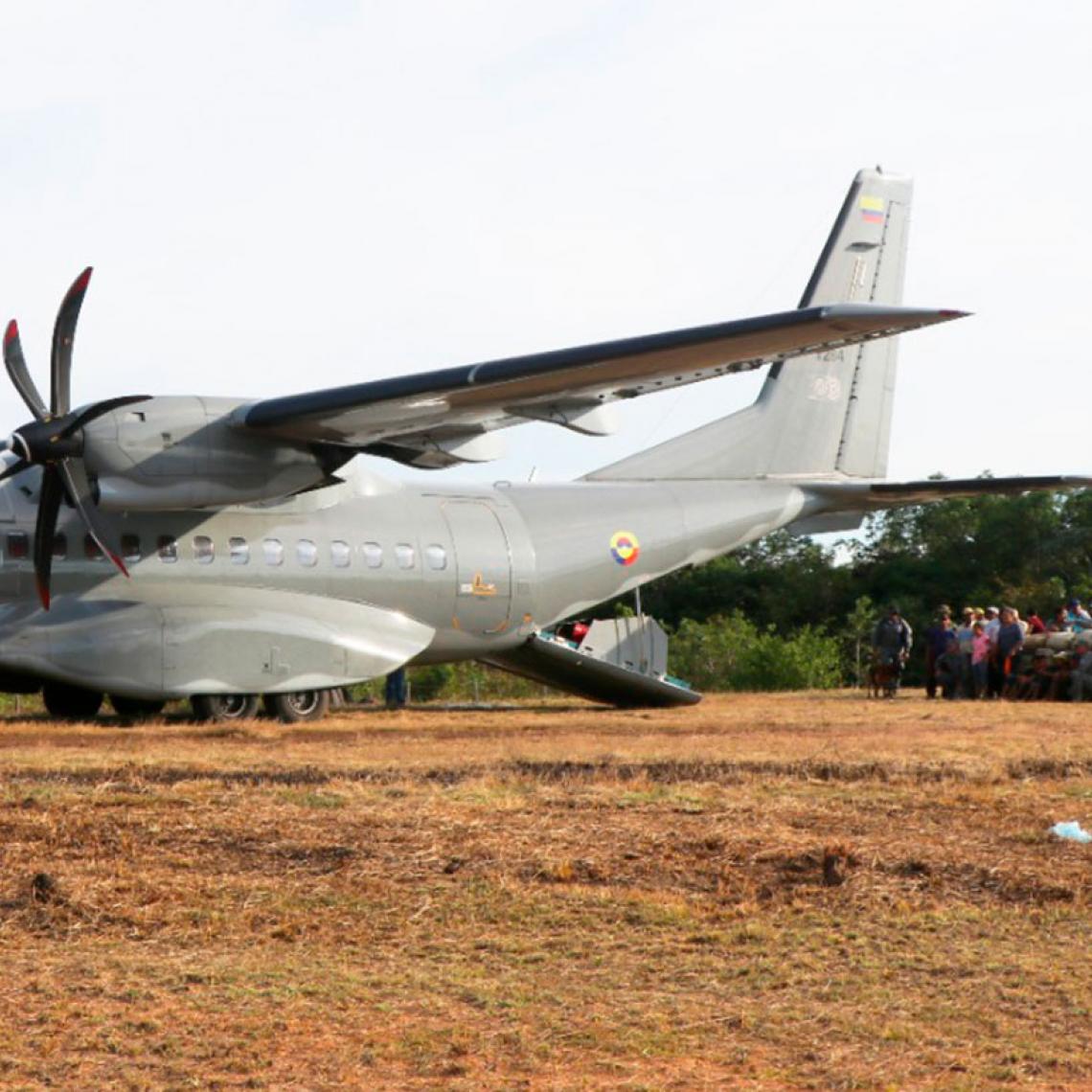 La cosecha de cacao del Vichada más grande del año, fue transportada por la Fuerza Aérea