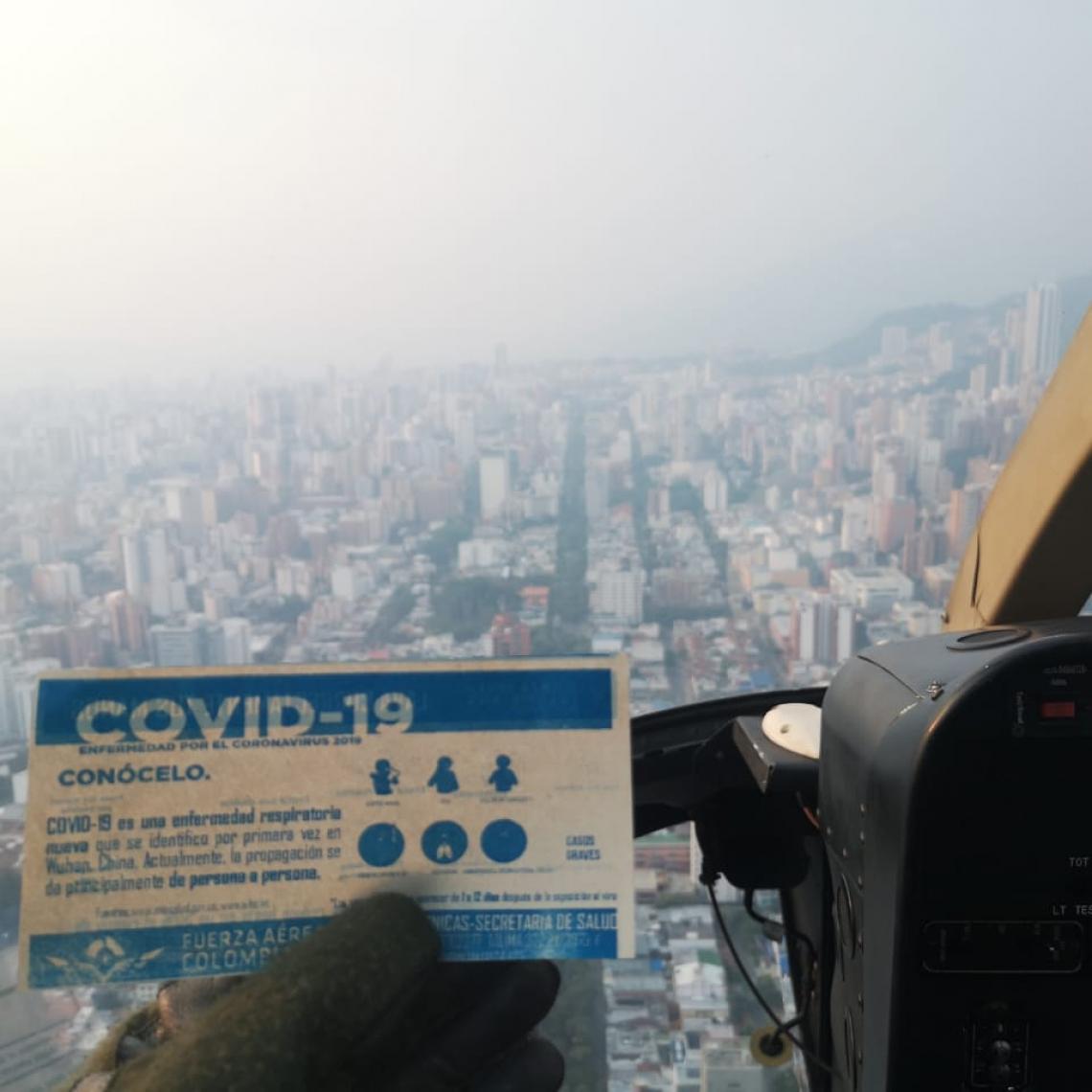 Desde un helicóptero, CACOM4 entregó un mensaje de prevención a los santandereanos