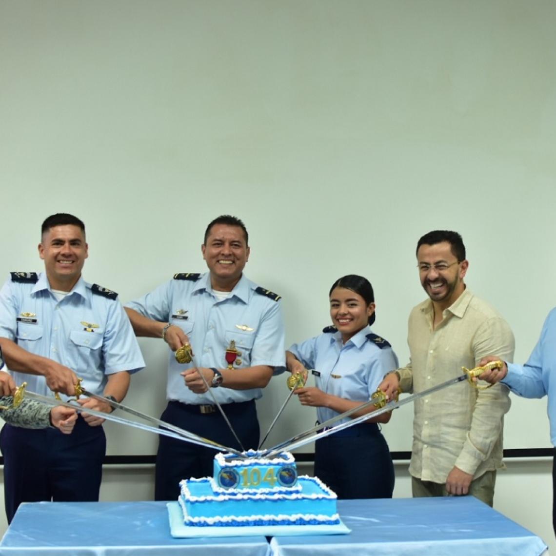 Grupo Aéreo del Amazonas conmemoró los 104 años de la Fuerza Aeroespacial Colombiana