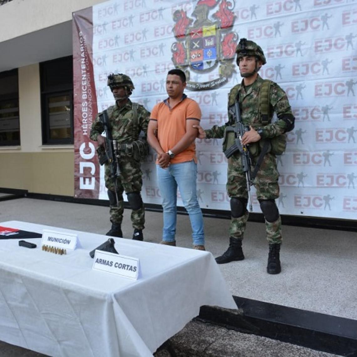 Ejército Nacional captura en Arauca a alias 'Pipias' o 'Gordillo' por rebelión, terrorismo y homicidio