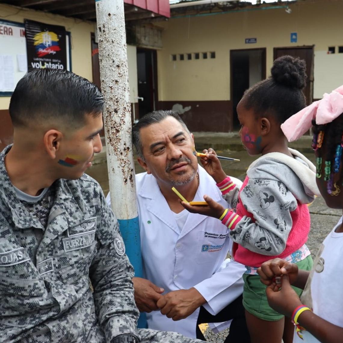 Más de 400 habitantes de Timbiquí, Cauca se beneficiaron con servicios gratuitos de salud con la Fuerza Aeroespacial