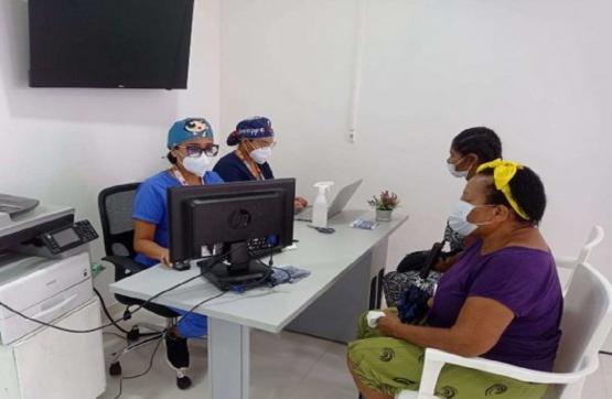 En Cartagena 200 adultos mayores se subieron al bus de la salud