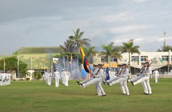 Ascenso de 104 alumnos de la Escuela Naval de Suboficiales ARC “Barranquilla ”