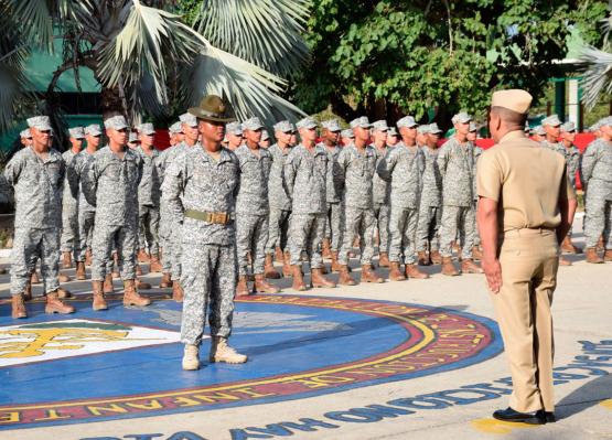 Armada Nacional gradúa 109 nuevos dragoneantes de Infantería de Marina