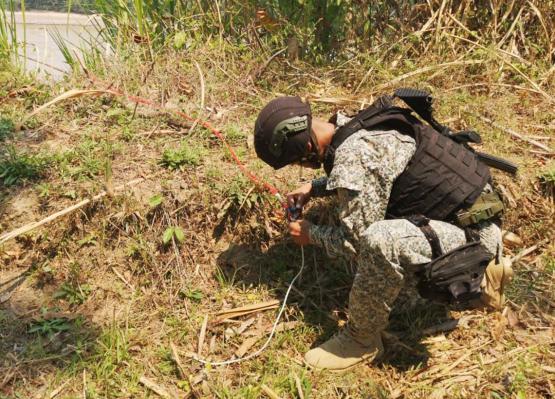 Armada y Ejército hallan un depósito con material explosivo en Arauquita, Arauca