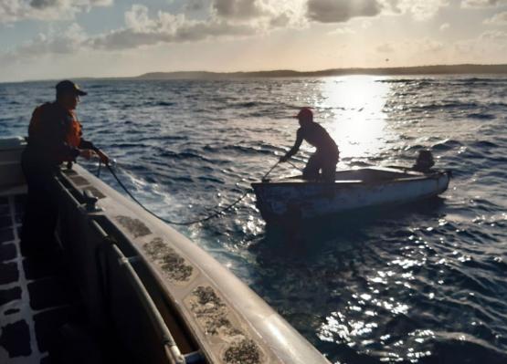 Armada Nacional reafirma su compromiso con los pescadores del Archipiélago