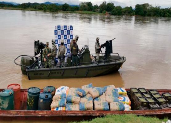 Armada de Colombia incauta mercancía de contrabando en el Río Cauca