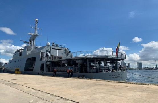 Llegó a Cartagena la patrullera tipo OPV ARC 7 de agosto, unidad de apoyo humanitario para San Andrés y Providencia