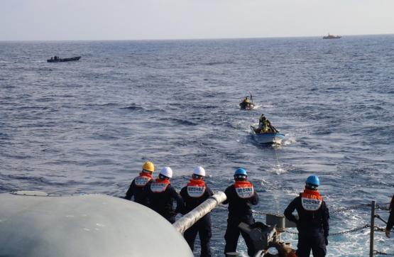 Armada de Colombia transportó hasta San Andrés a 4 colombianos rescatados en el mar Caribe