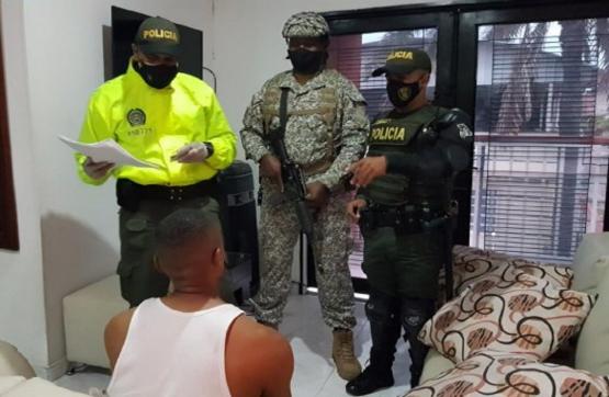 Autoridades de Colombia y Ecuador desarticulan una organización de narcotráfico 