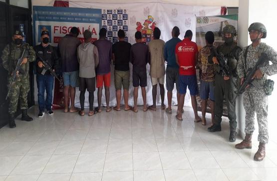Fuerzas Militares capturan nueve sujetos que realizaban extracción ilícita de yacimientos mineros en Antioquia