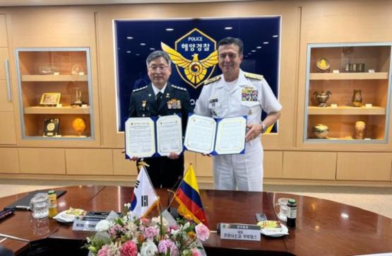 Armada de Colombia y Guardia Costera de Corea del Sur firmaron acuerdo de cooperación para fortalecer lucha contra el narcotráfico