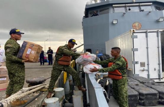 La Armada de Colombia lidera campaña humanitaria 'Navegando al Corazón del Pacífico' versión San Juan