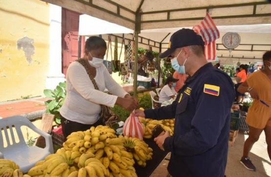 Armada de Colombia lidera jornada de apoyo integral para habitantes de Barú
