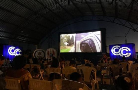 Fuerzas Militares llega a Solano - Caquetá con la Ruta 90 de Cine Colombia