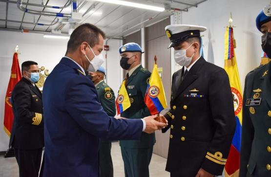  Armada de Colombia participa en operación contra la piratería en África