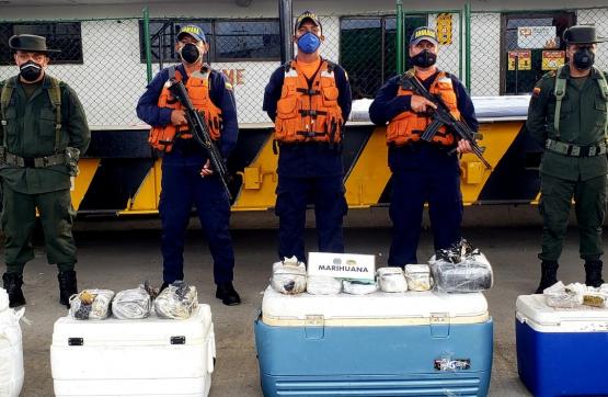 Fuerza Pública incauta cargamento de marihuana camuflado en pesca ilegal en San Andrés isla