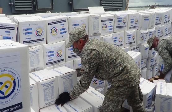 Armada de Colombia distribuyó 67 toneladas de ayudas humanitarias en el Pacífico norte