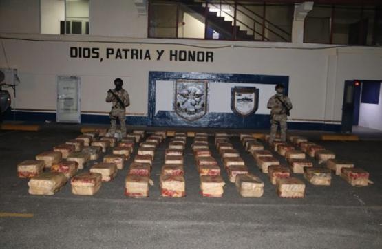 Autoridades colombianas y panameñas incautaron más de dos toneladas de clorhidrato de cocaína