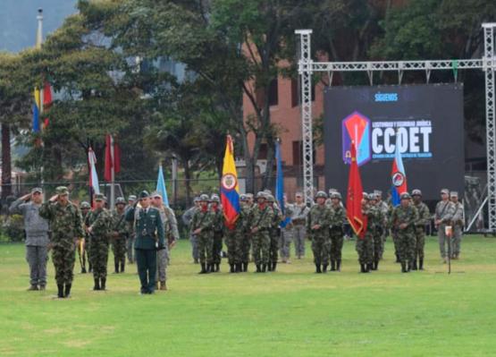 Ceremonia de Transmisión de Mando del  CCOET de las Fuerzas Militares