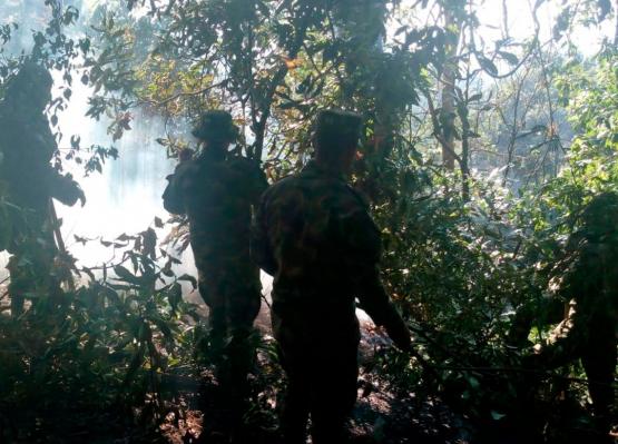 Ejército Nacional continúa atendiendo incendios forestale en Cundinamarca 