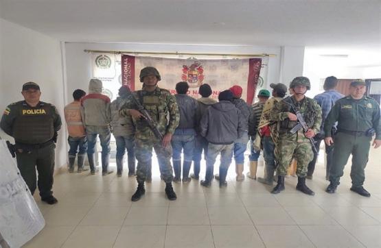 En Santander, Ejército Nacional logró 27 capturas en flagrancia por explotación ilícita de yacimientos mineros