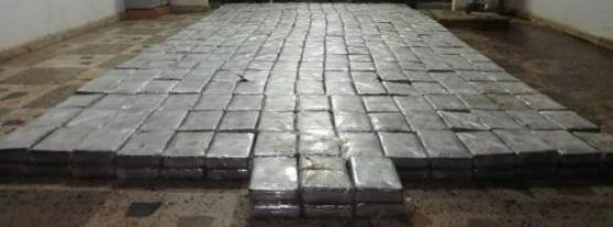 Ejército y Fiscalía hallaron 606 kilos de clorhidrato de cocaína en Puerto Gaitán, Meta