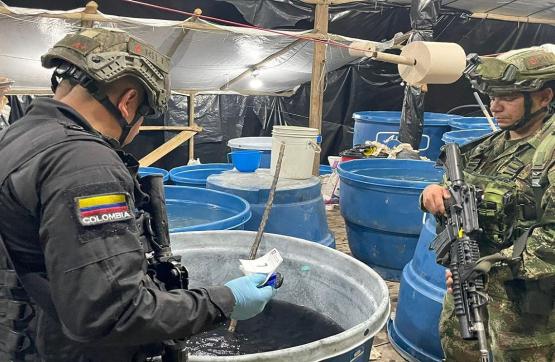 Fuerzas Militares ubican megalaboratorio del Eln para el procesamiento de clorhidrato de cocaína en Nariño