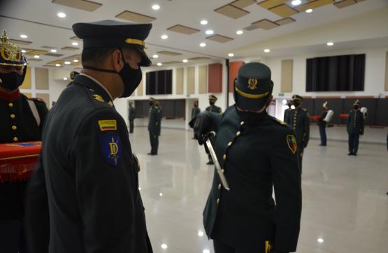 Escuela Militar del Ejército Nacional entregó dagas a 302 cadetes 