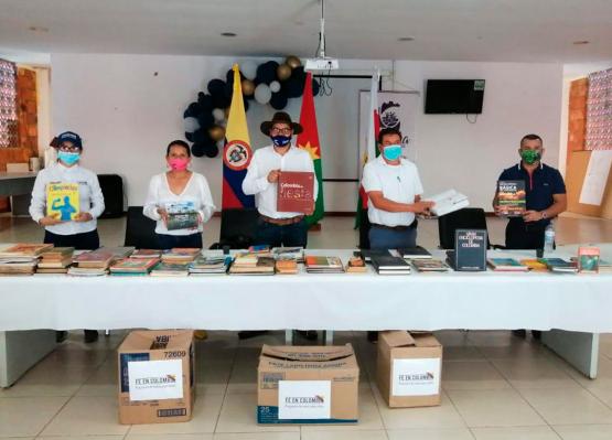 Ejército Nacional entregó 150 libros en municipios del Casanare