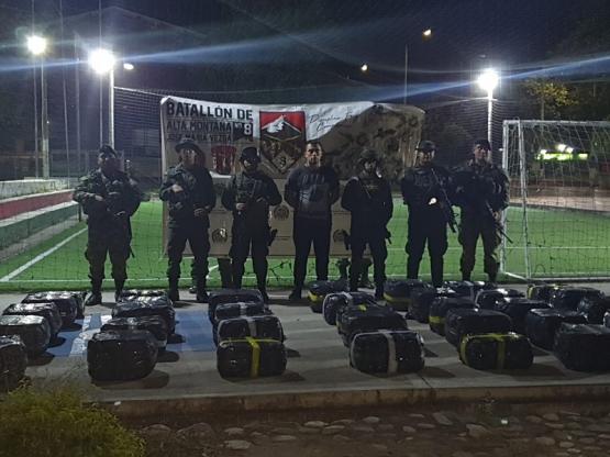 Ejército Nacional incauta una tonelada de marihuana tipo creepy en Corinto, Cauca