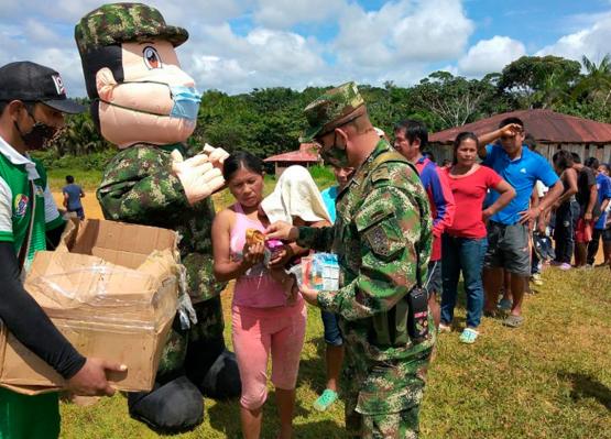 Ejército Nacional recorre en cerca de 24 horas el río Vaupés para apoyar a comunidades indígenas