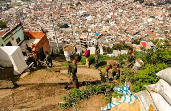 Con proyectos de infraestructura, Ejército Nacional beneficia a más de 1.600 personas en Pamplona