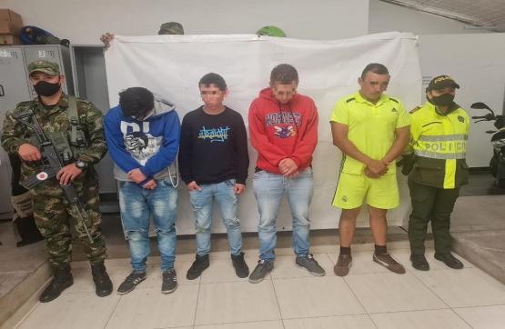 Capturadas 14 personas por obstrucción en vía pública en Cundinamarca