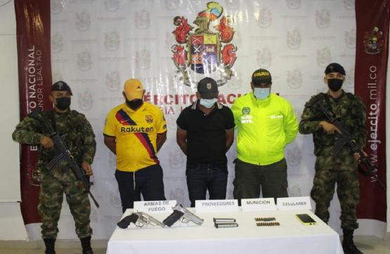Ejército Nacional captura a alias Elías y Zorra Mueca, presuntos integrantes del GAO residual Estructura 39 