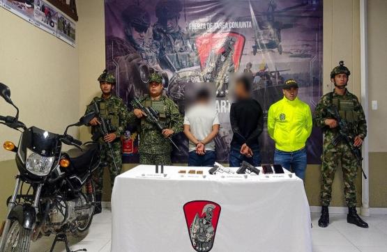 Ejército Nacional y Policía capturan dos integrantes del GAO Clan del Golfo, en el sur de Bolívar