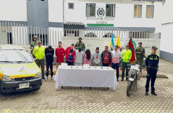 Ejército Nacional, en coordinación con la Fiscalía y la Policía capturan a 8 personas en Cundinamarca