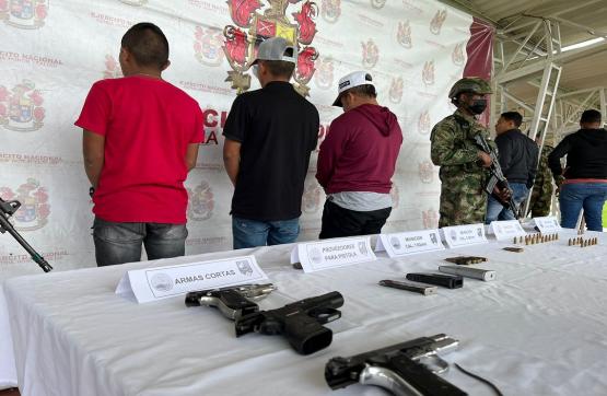 Fuerte ofensiva contra el GAO residual 'Carlos Patiño' en el Cauca