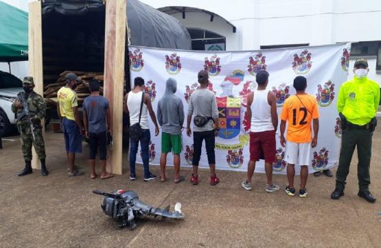 Ejército capturó siete sujetos por delitos contra el medio ambiente, en Mitú, Vaupés