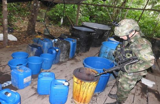 Desmantelados dos laboratorios para el procesamiento de clorhidrato de cocaína avaluado en más de 7 mil millones de pesos