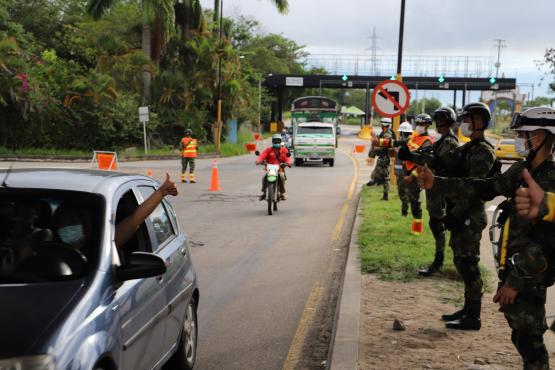 Viaje seguro su Ejército está en la vía