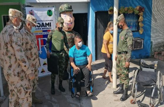  Ejército Nacional donó silla de ruedas en La Jagüa de Ibirico, Cesar 